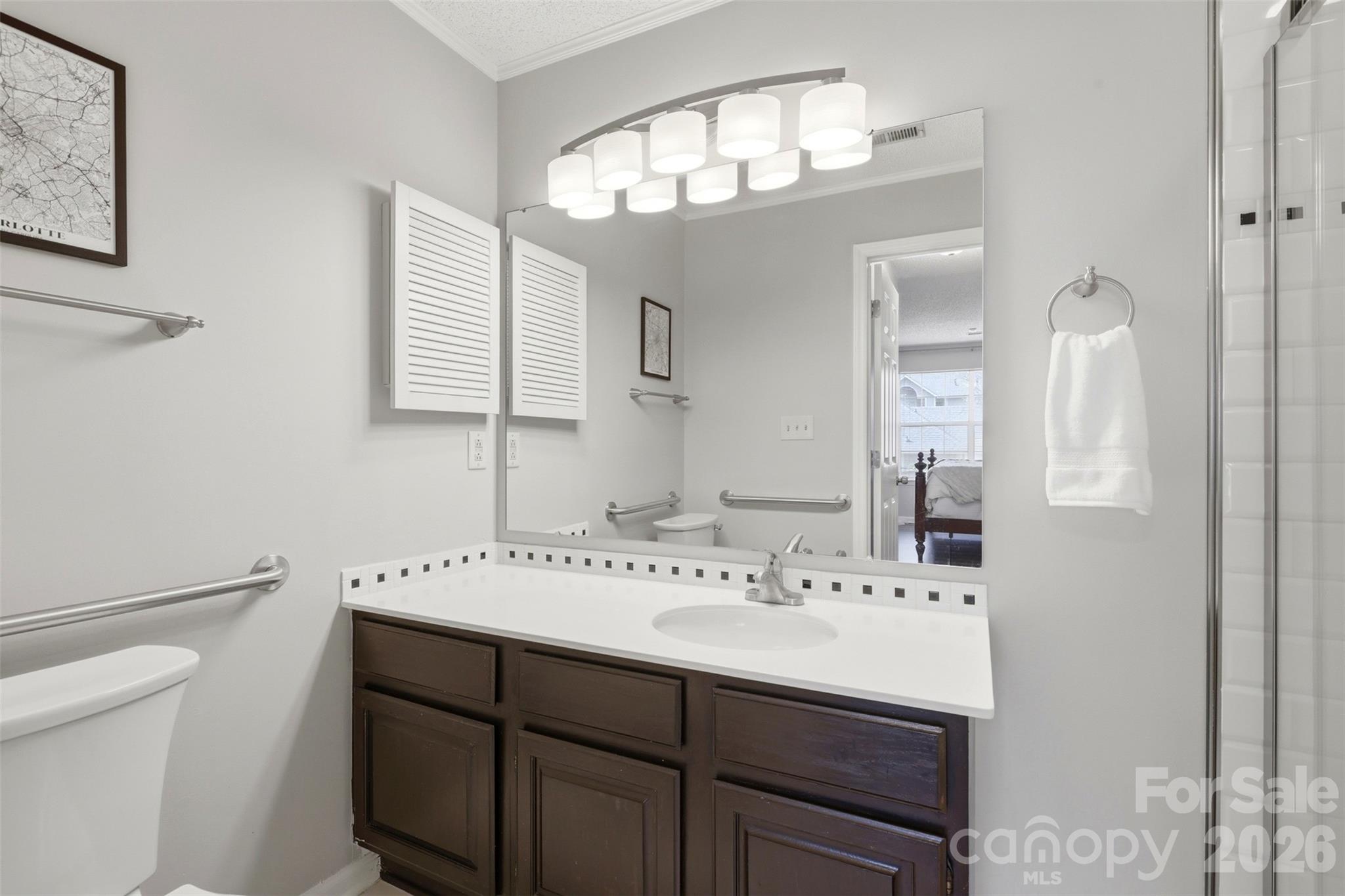 5007 Sharon Road Unit: P