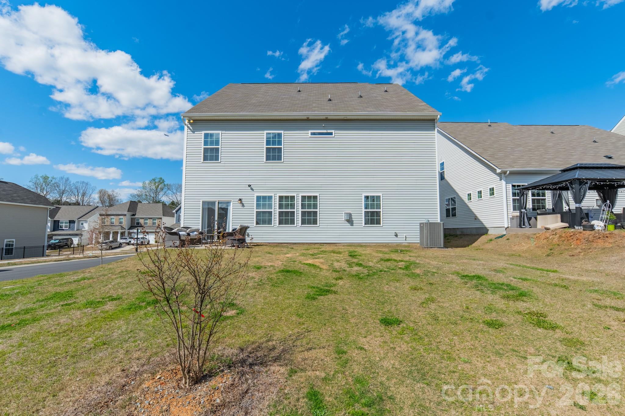 5542 Soft Shell Drive