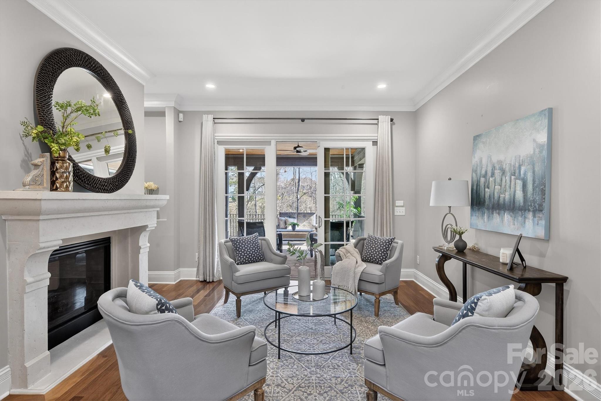 1915 Smarty Jones Drive