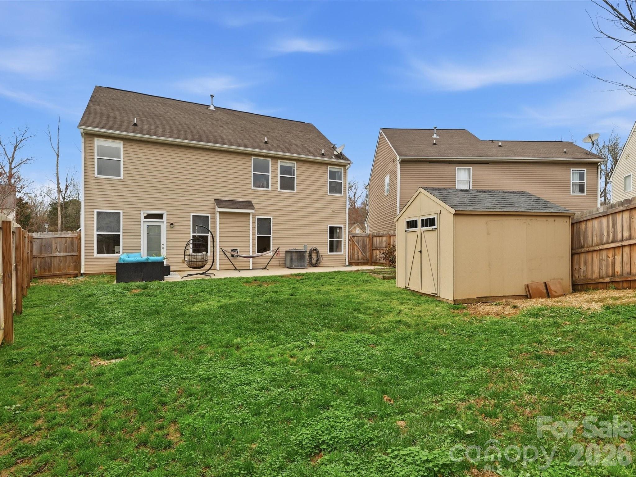 9414 Macquarie Lane