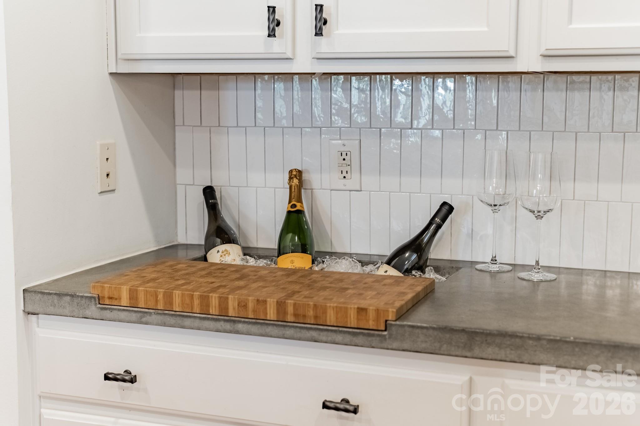 3264 Richards Crossing