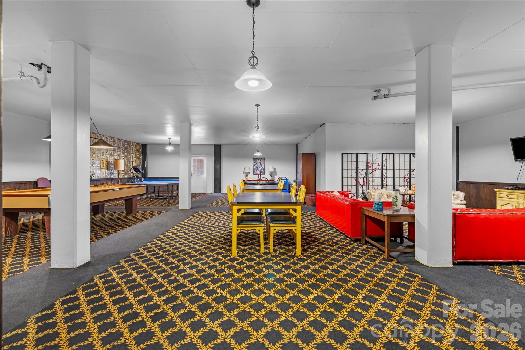 300 N Fulton Street Unit: 24