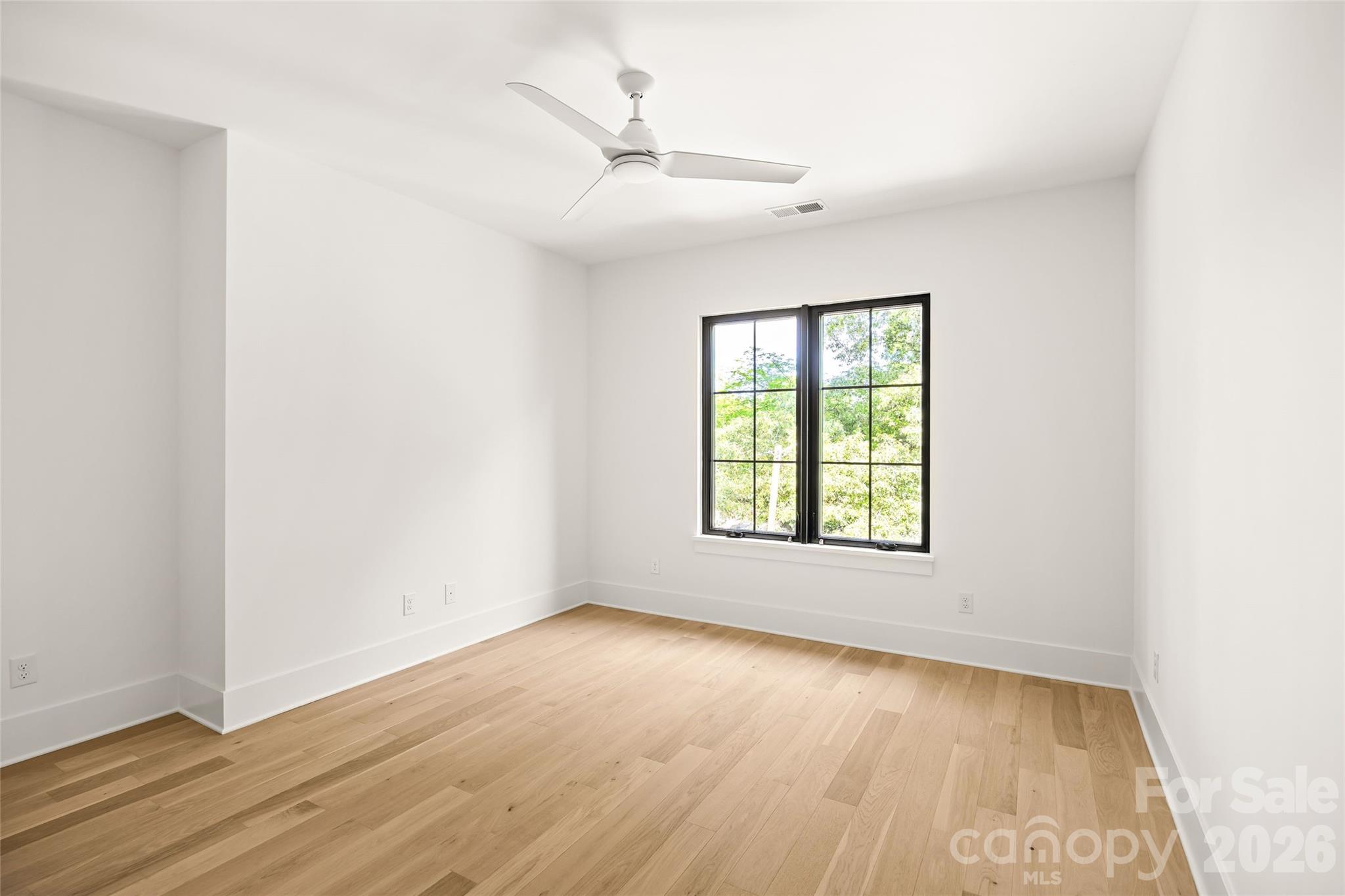 2005 Chatham Avenue
