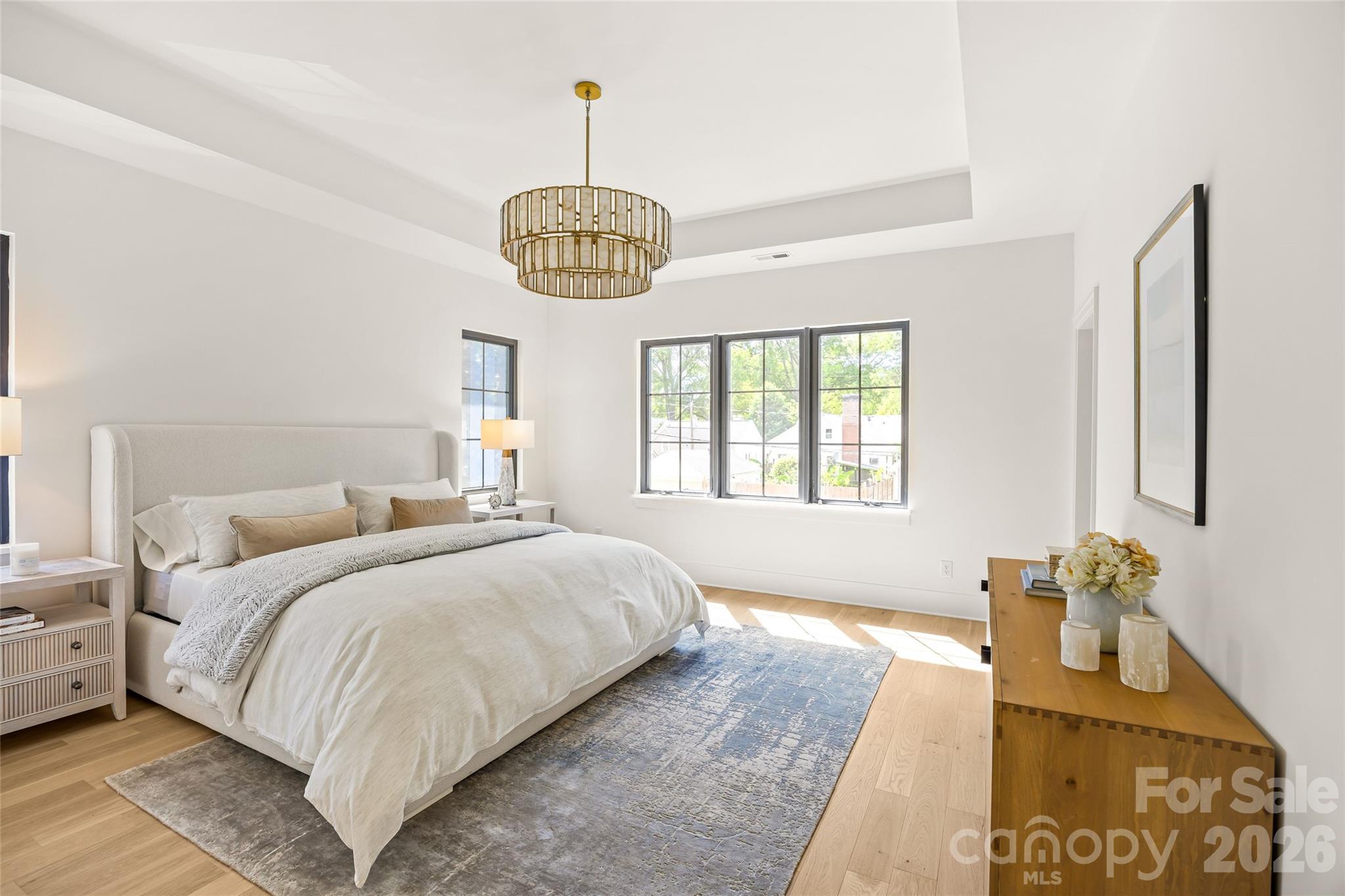 2005 Chatham Avenue