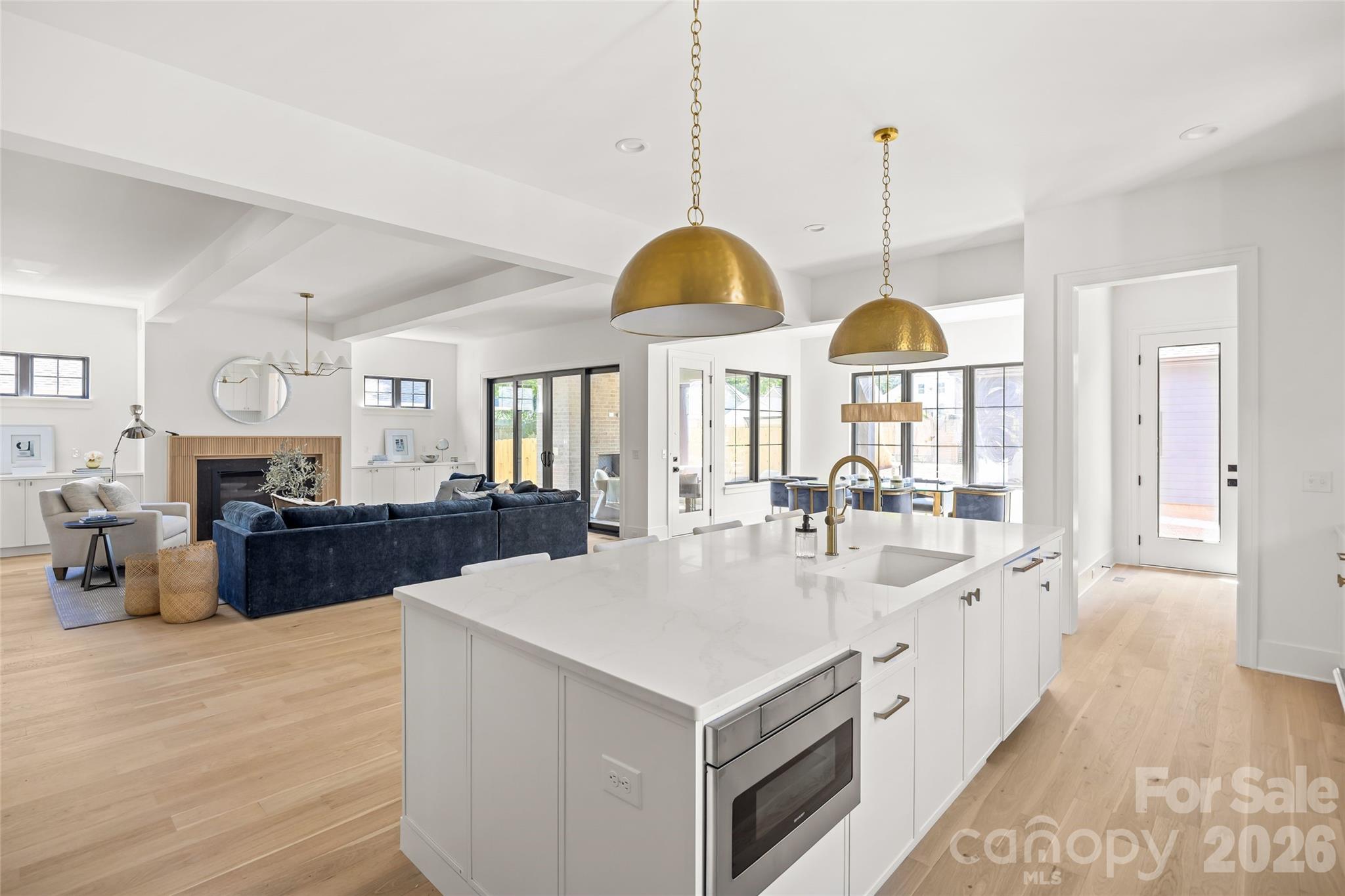 2005 Chatham Avenue
