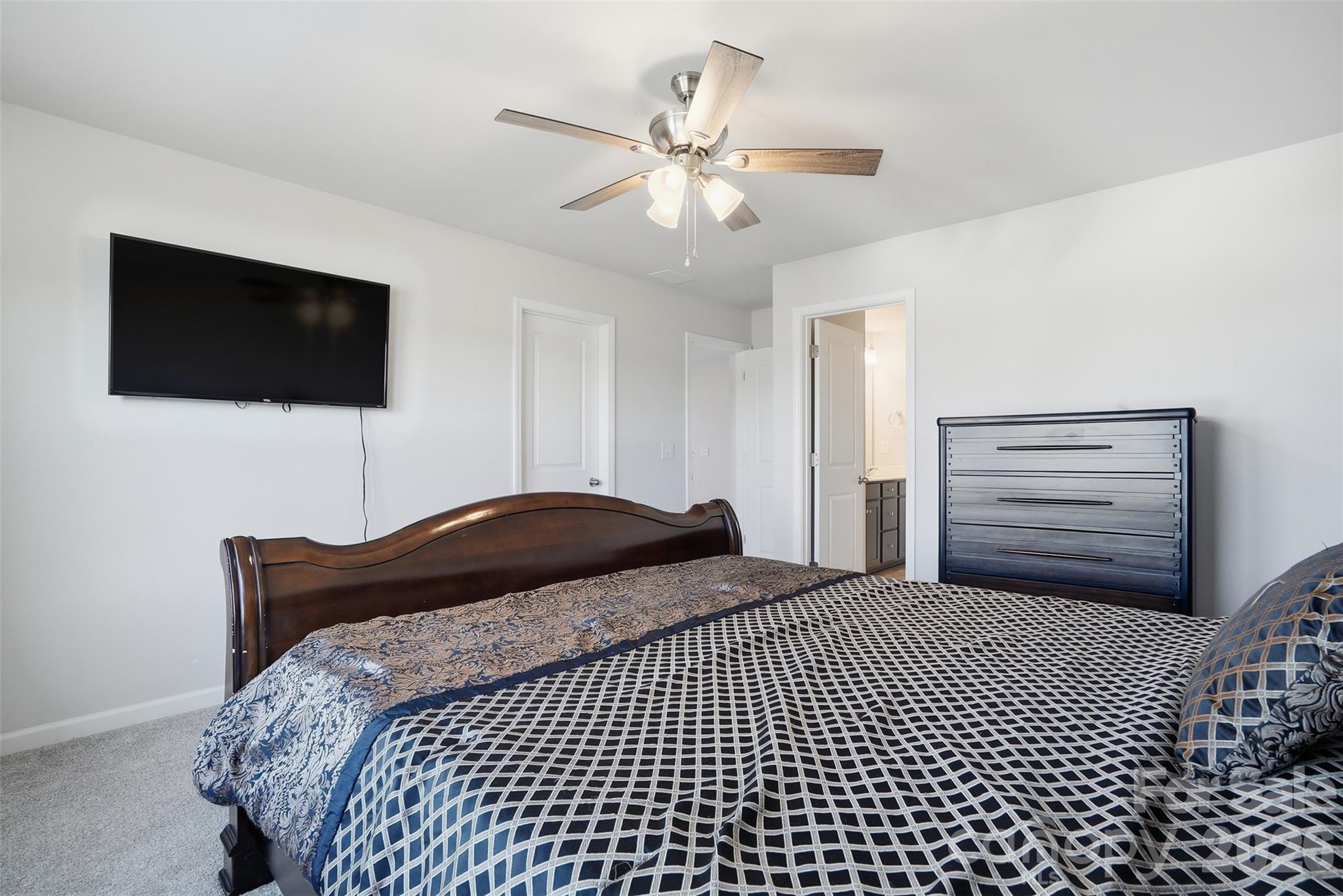 5043 Baileys Run Drive