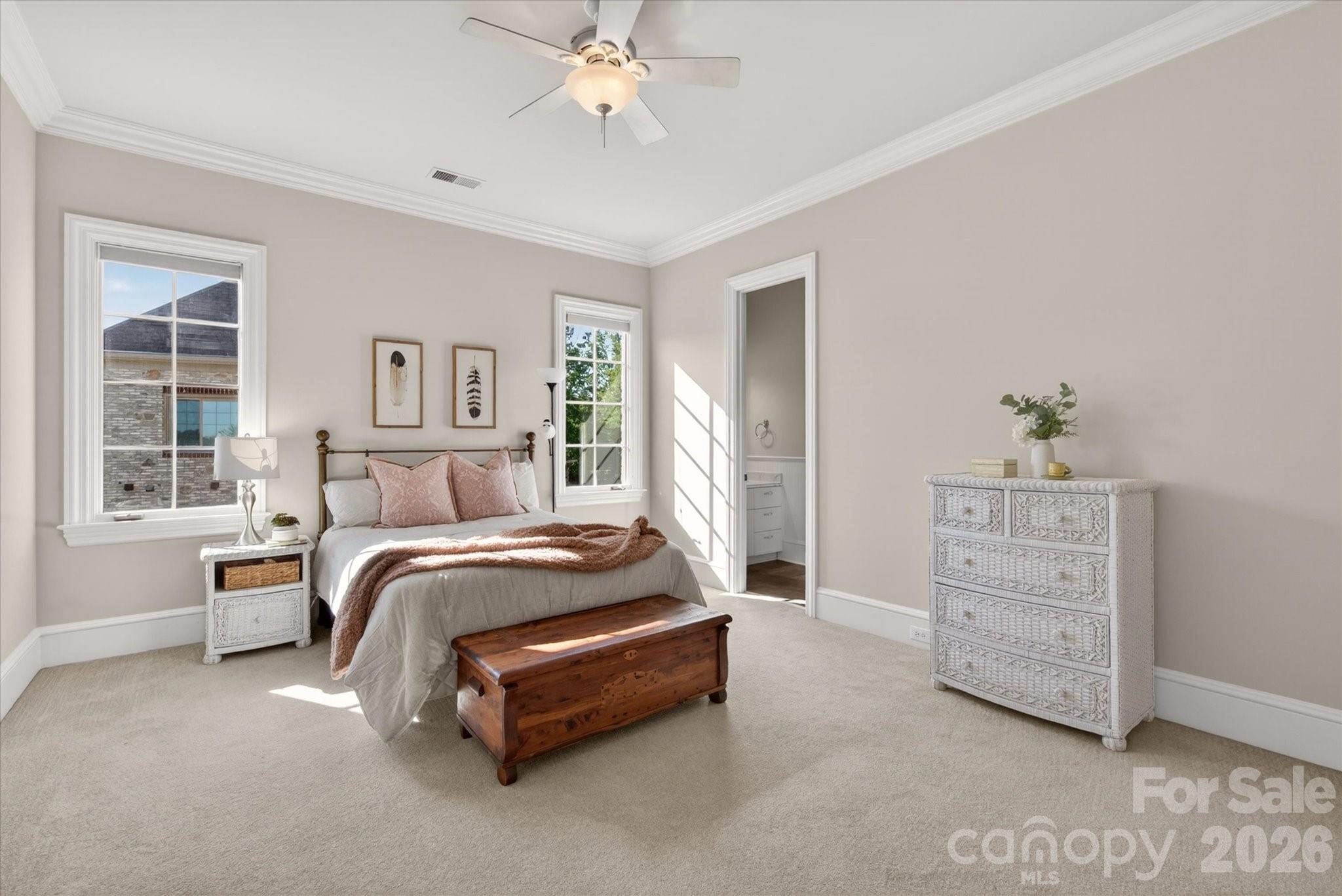 1629 Lookout Circle