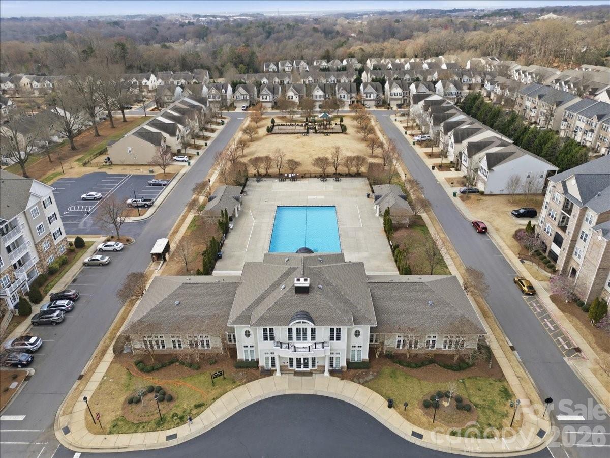 2327 Whitford Lane