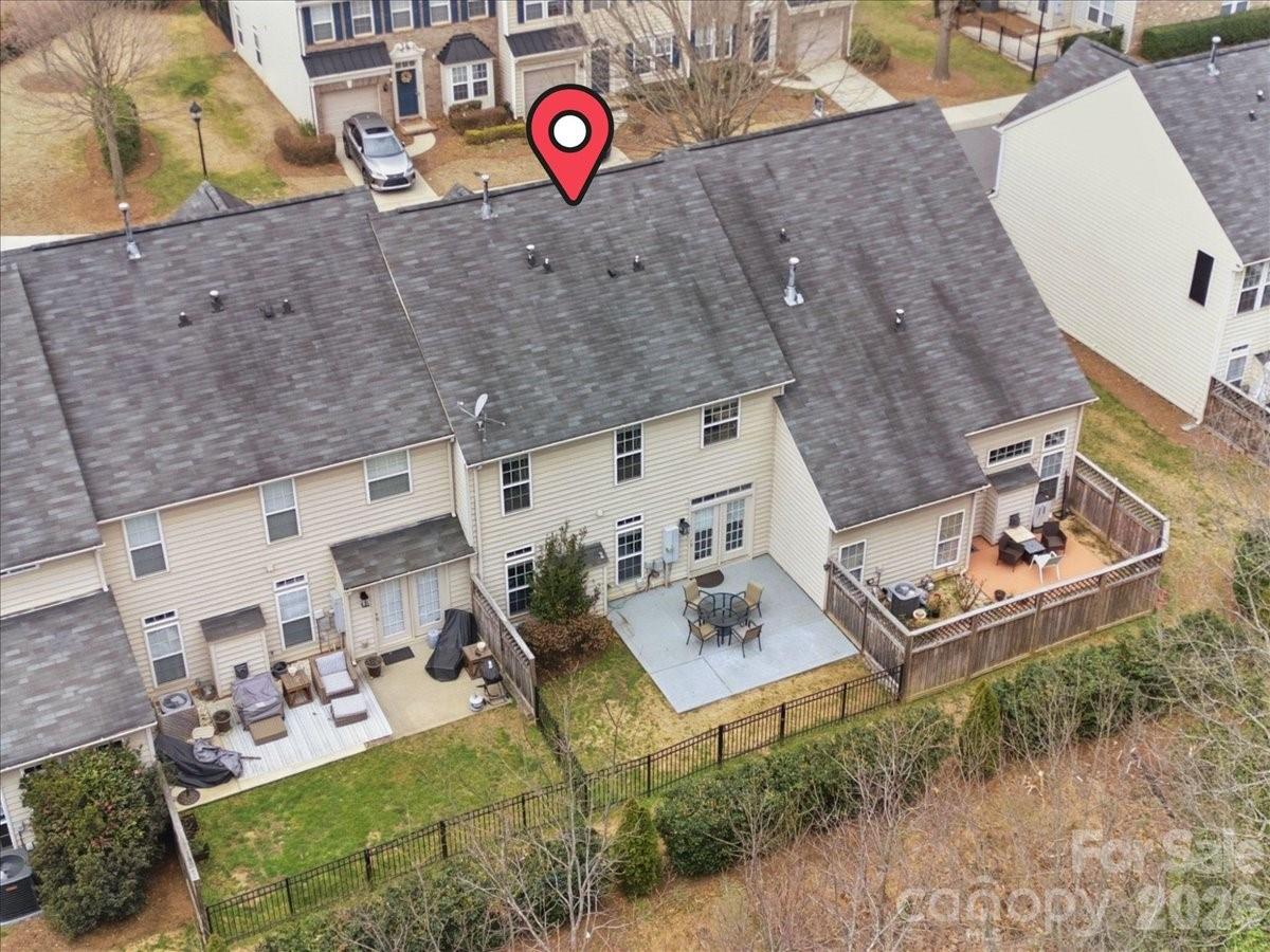 2327 Whitford Lane