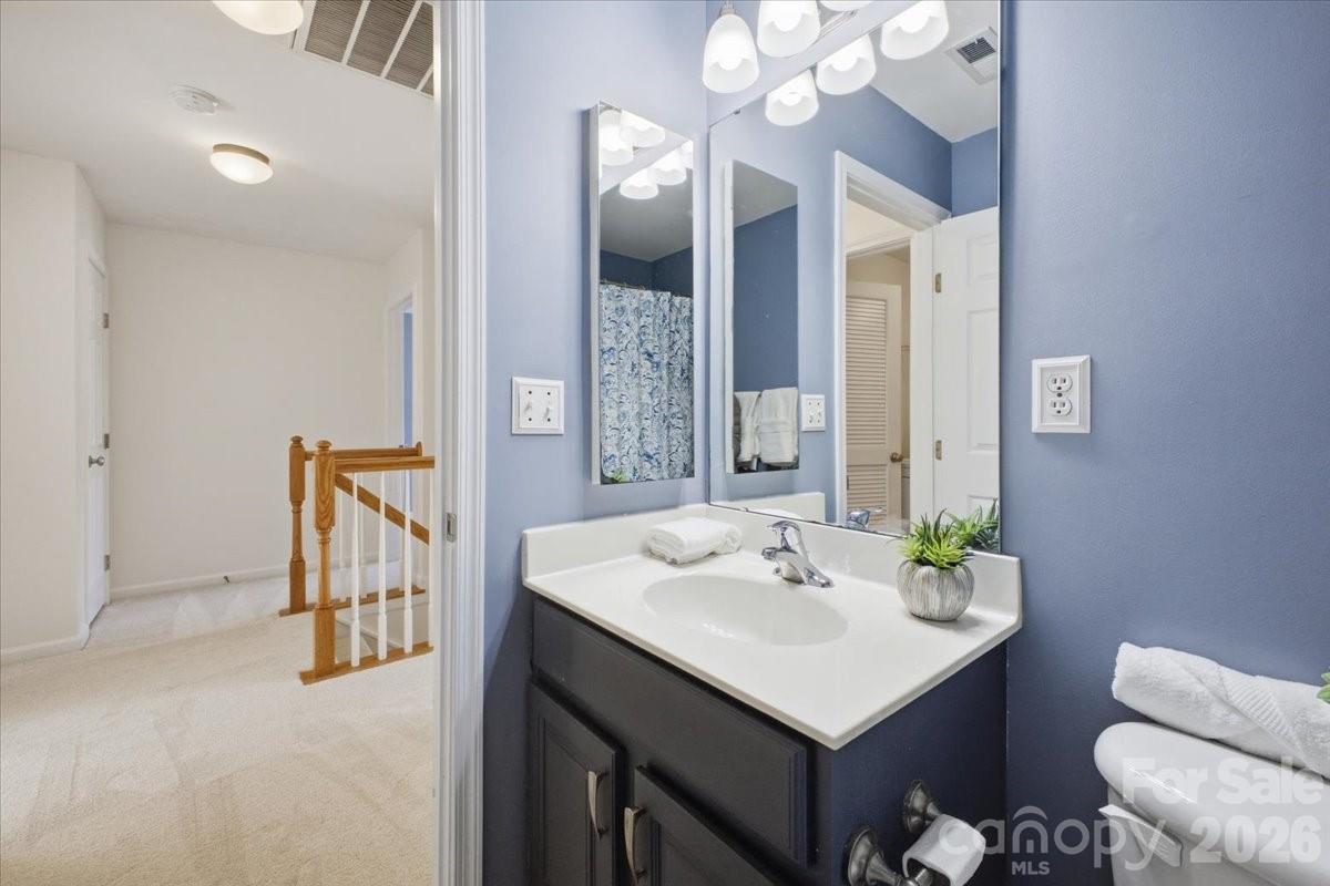 2327 Whitford Lane