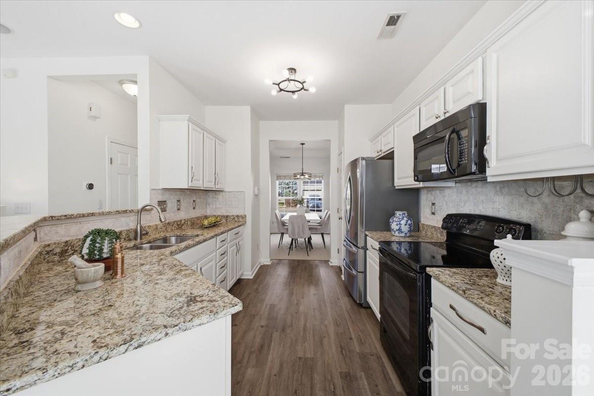 2327 Whitford Lane