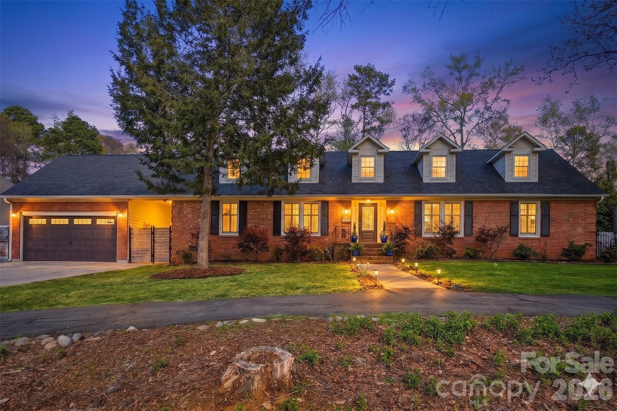 6123 Lake Providence Lane