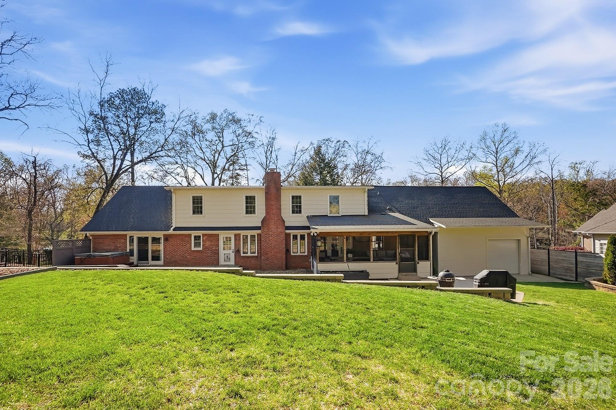 6123 Lake Providence Lane