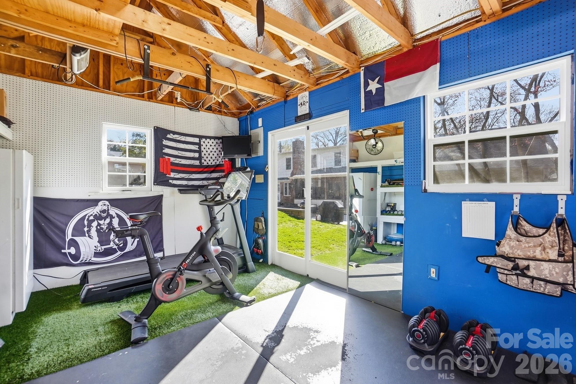 6123 Lake Providence Lane
