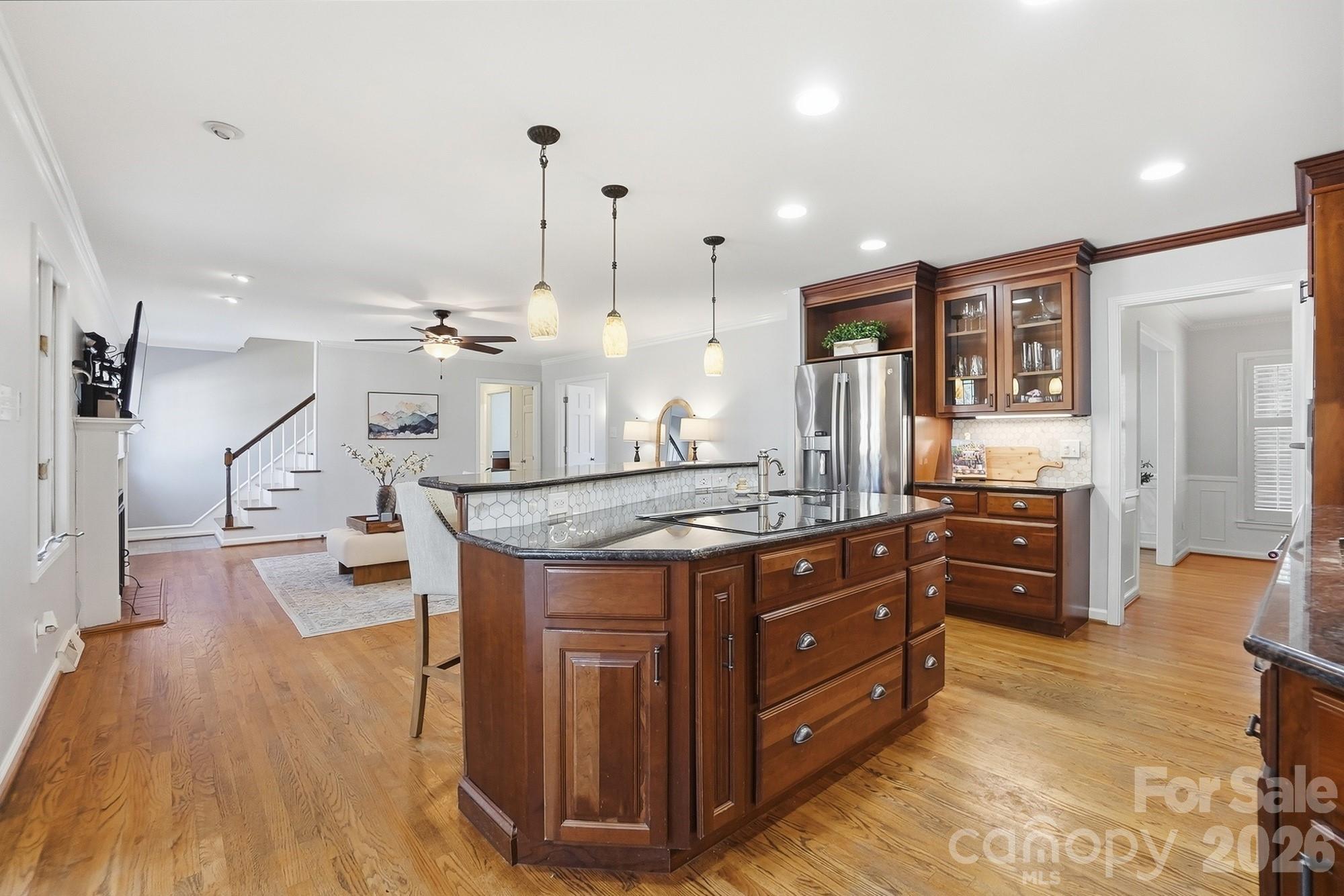 6123 Lake Providence Lane