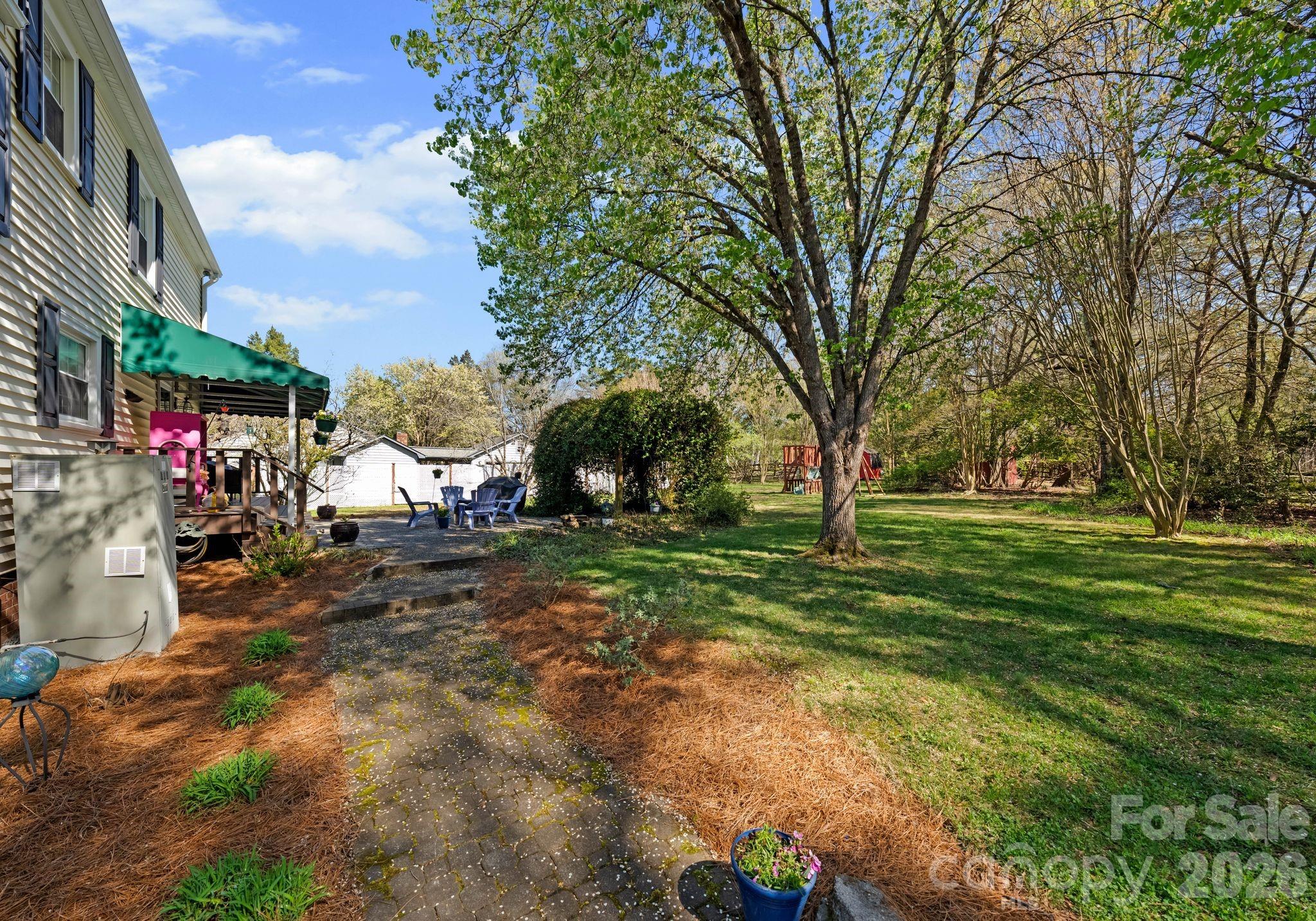 5221 Summer Gate Drive