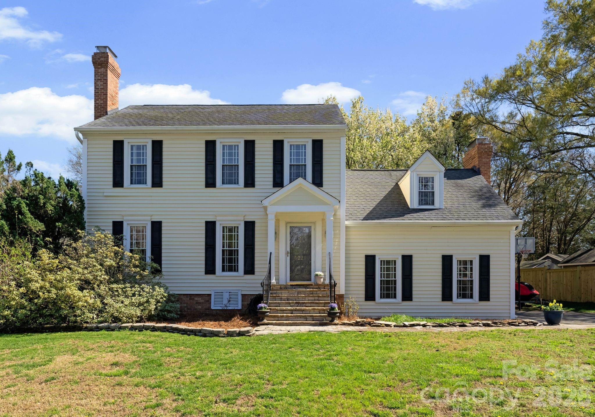 5221 Summer Gate Drive