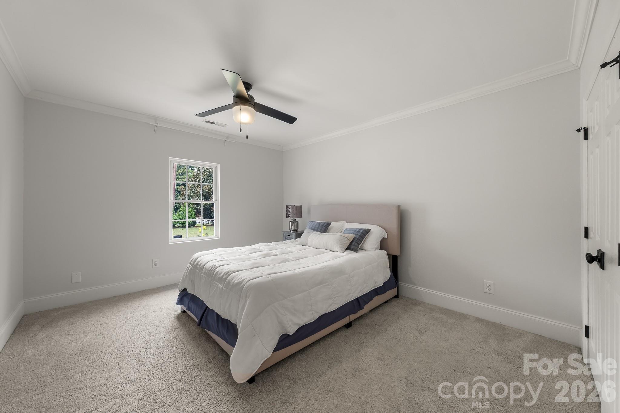 1121 S Wendover Road