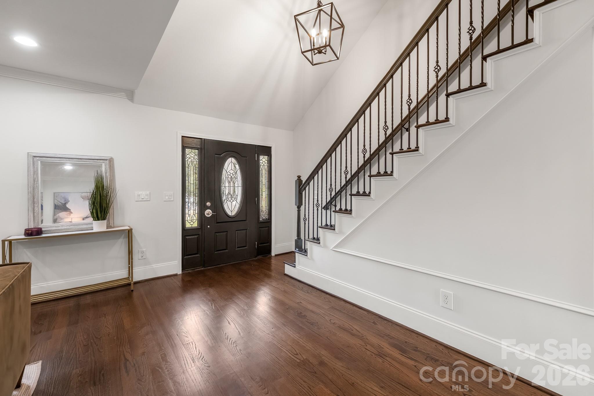 1121 S Wendover Road