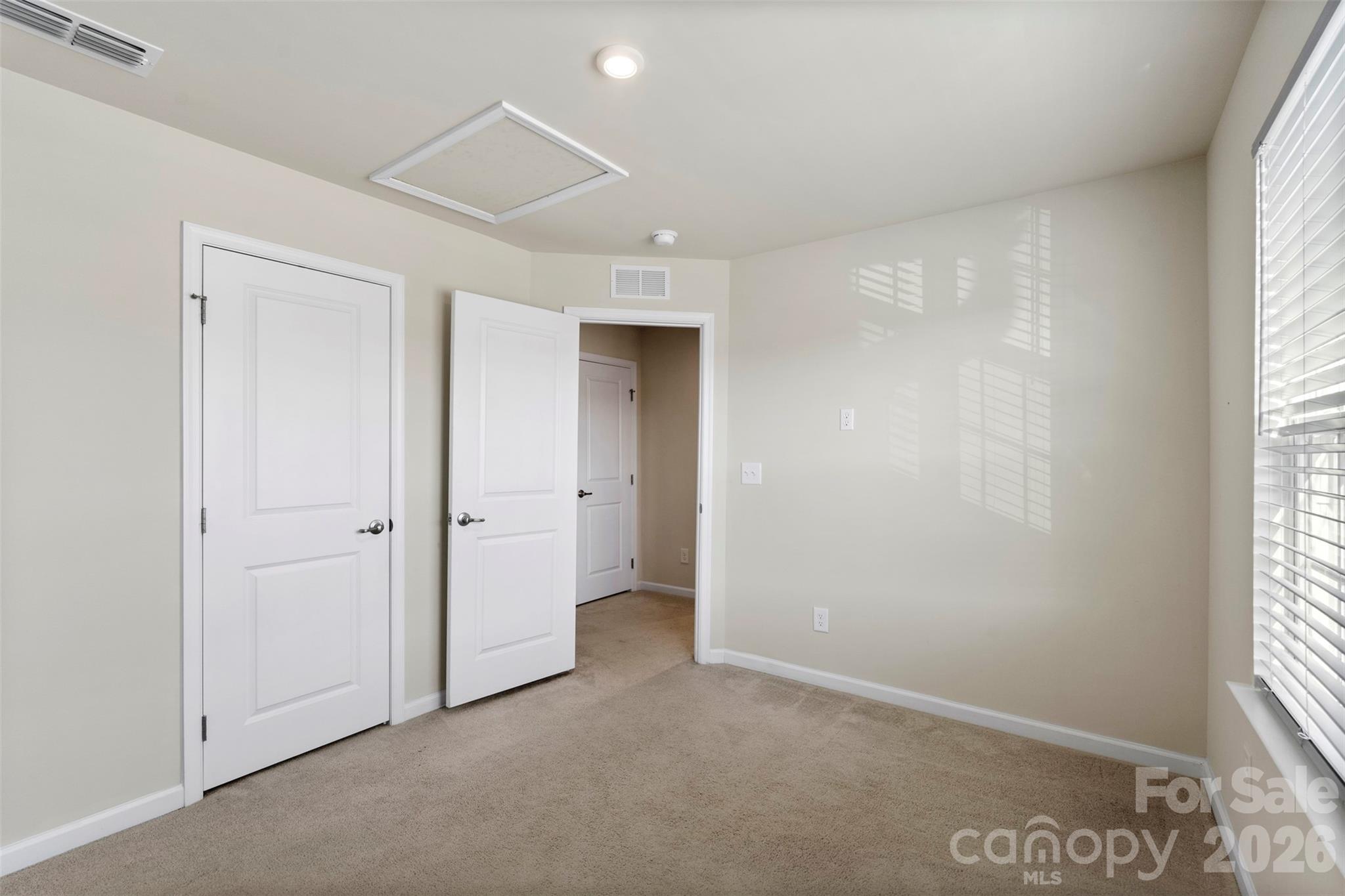 1332 Lena Street