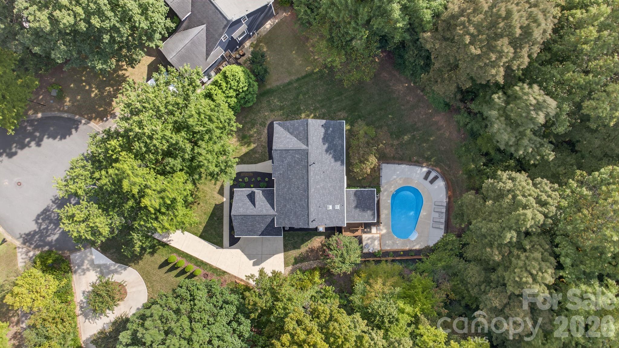 5800 Paper Whites Place