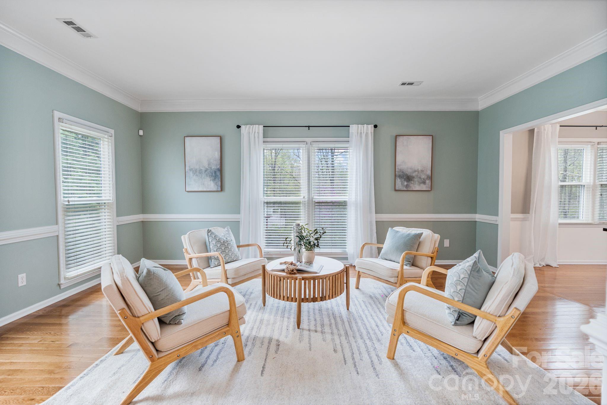 5800 Paper Whites Place