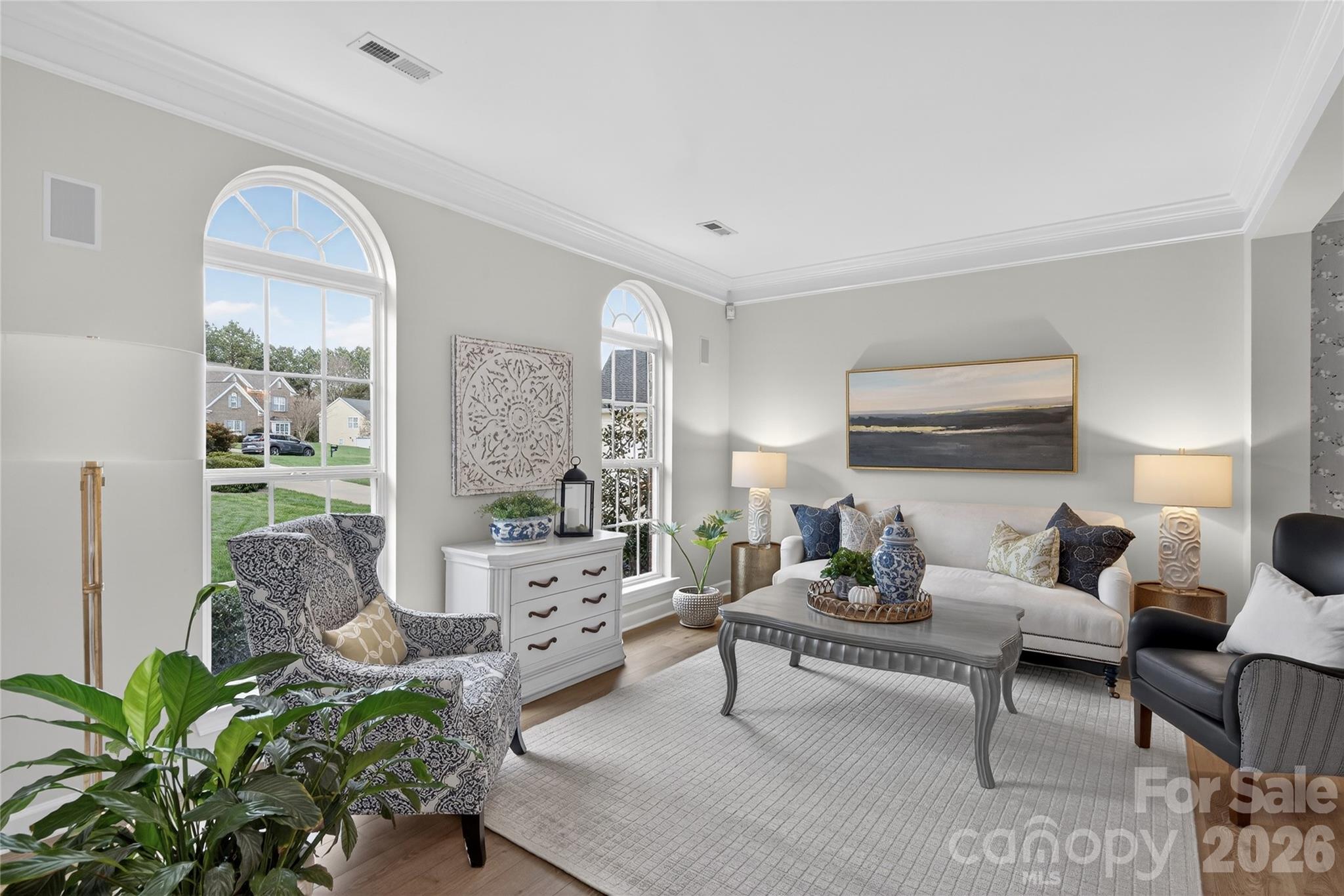 902 Applegate Parkway