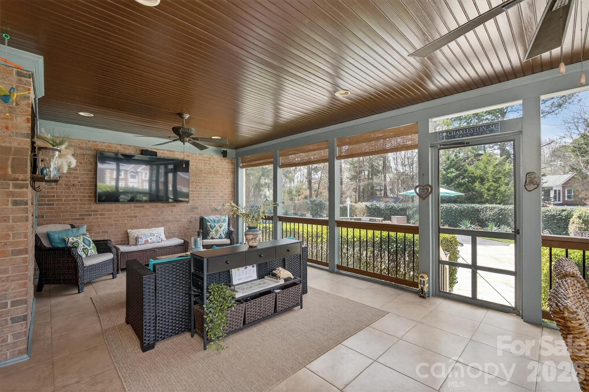 5300 Beritstrasse Court
