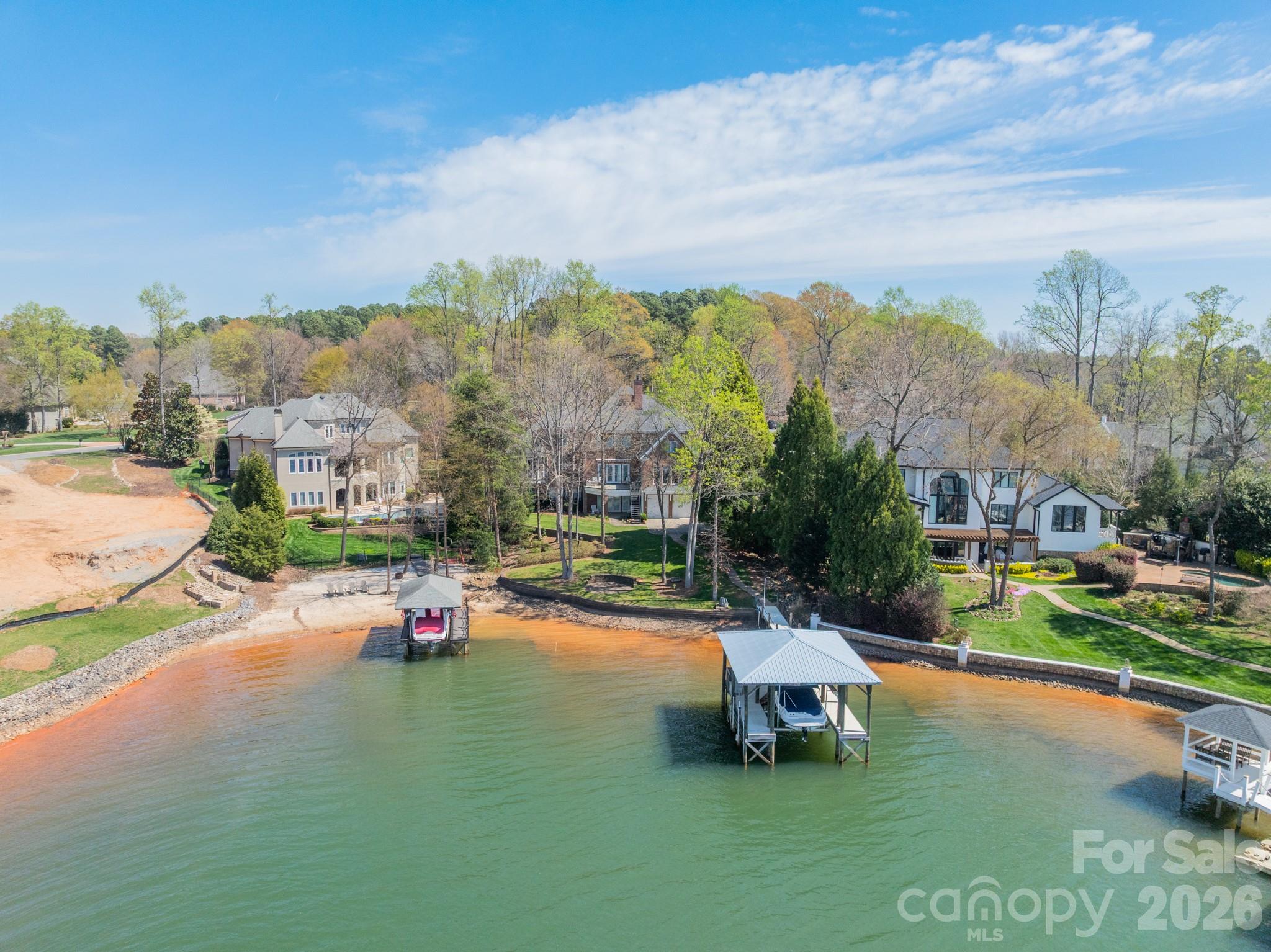 118 Pointe Harbour Lane