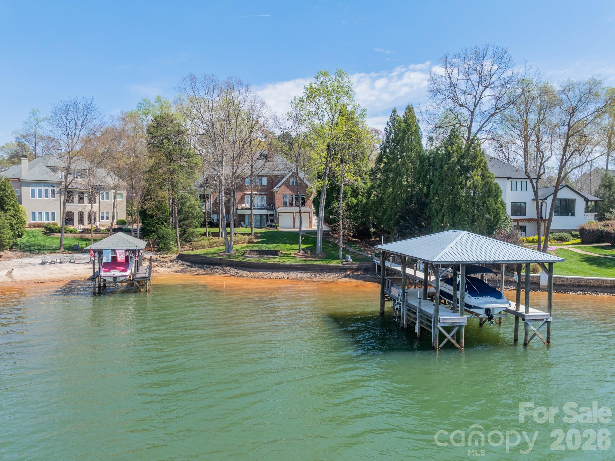 118 Pointe Harbour Lane