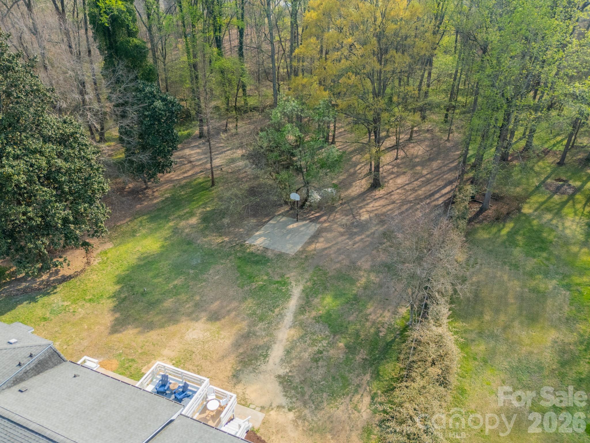 2023 Briarwood Circle