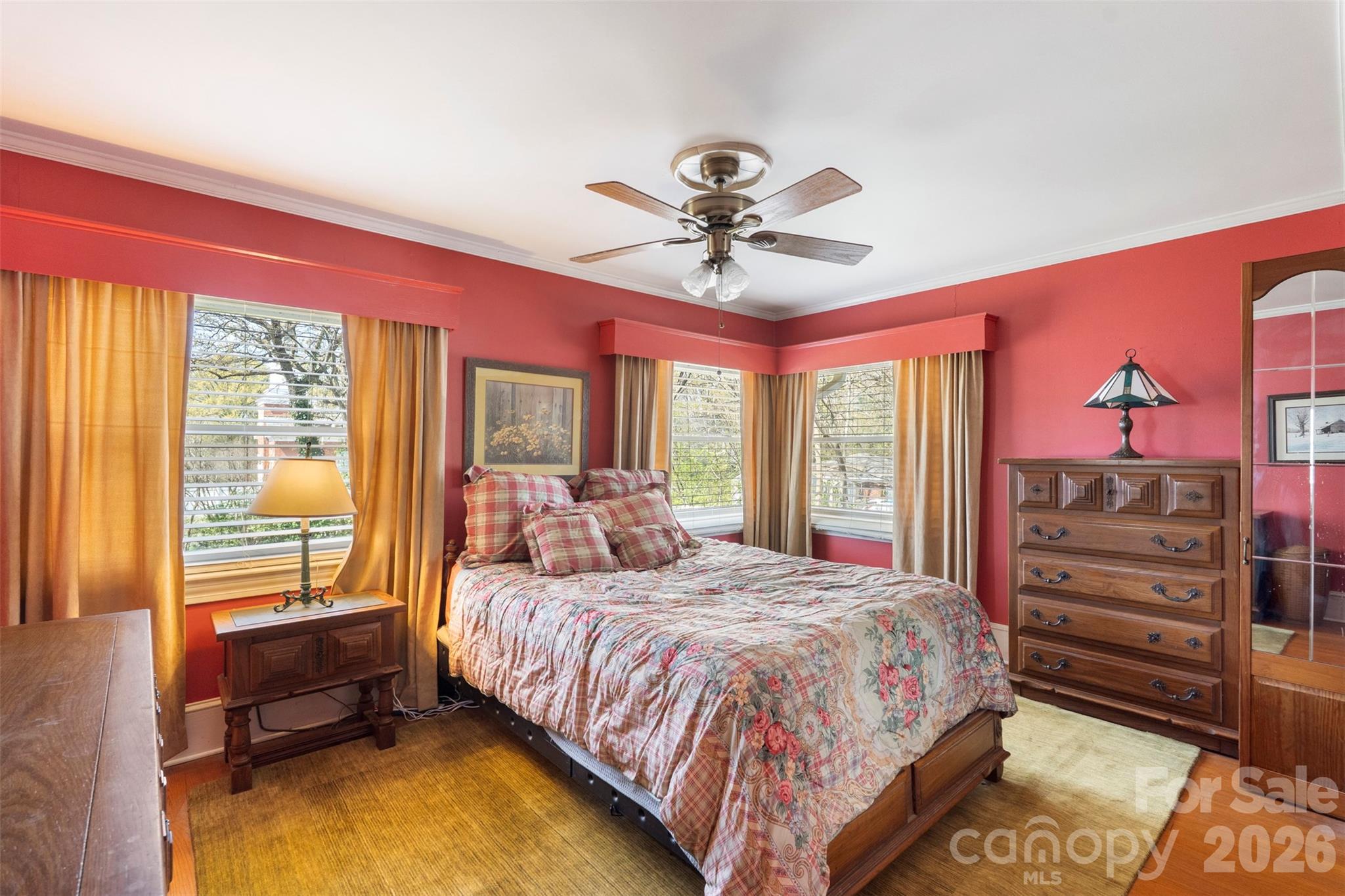 2108 S Cannon Boulevard