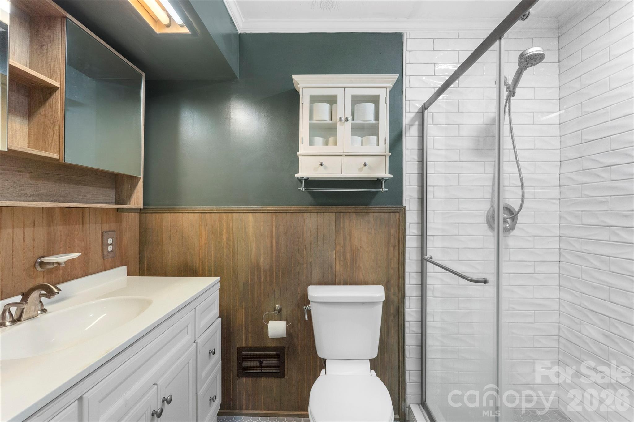 2108 S Cannon Boulevard