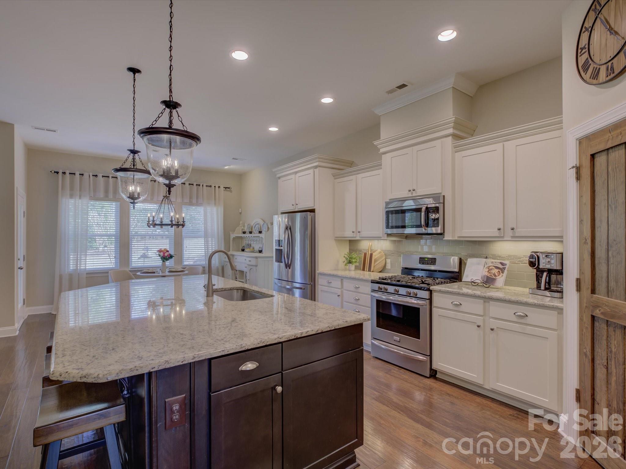 1343 Kings Bottom Drive