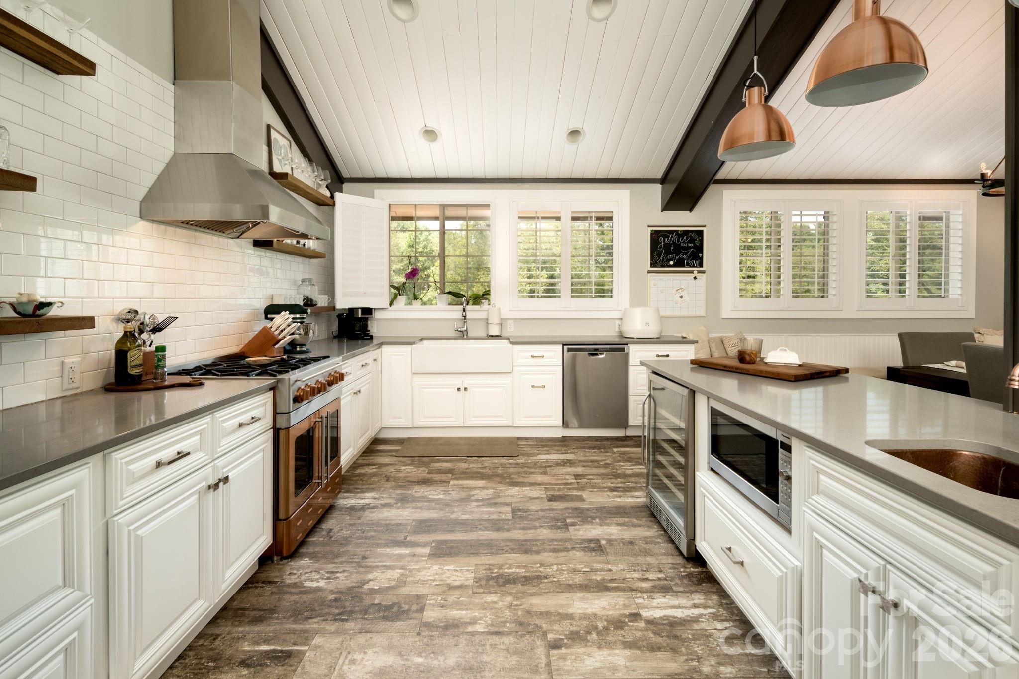 20 Waterford Lakes Drive