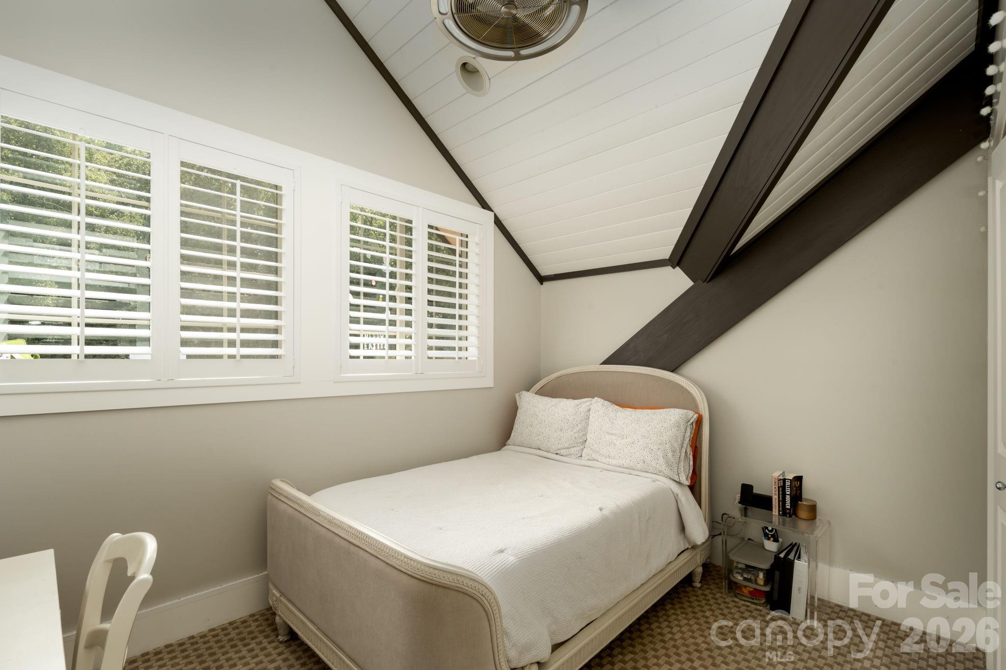 20 Waterford Lakes Drive