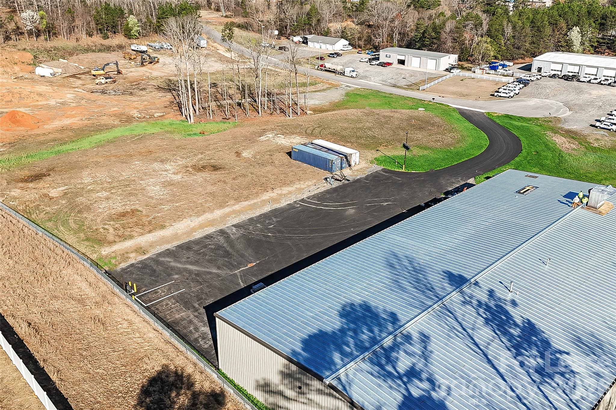 275 Ervin Woods Drive Unit: 200