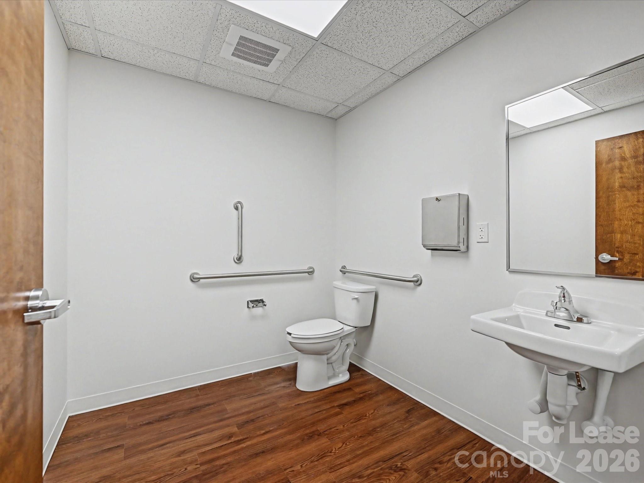 275 Ervin Woods Drive Unit: 200