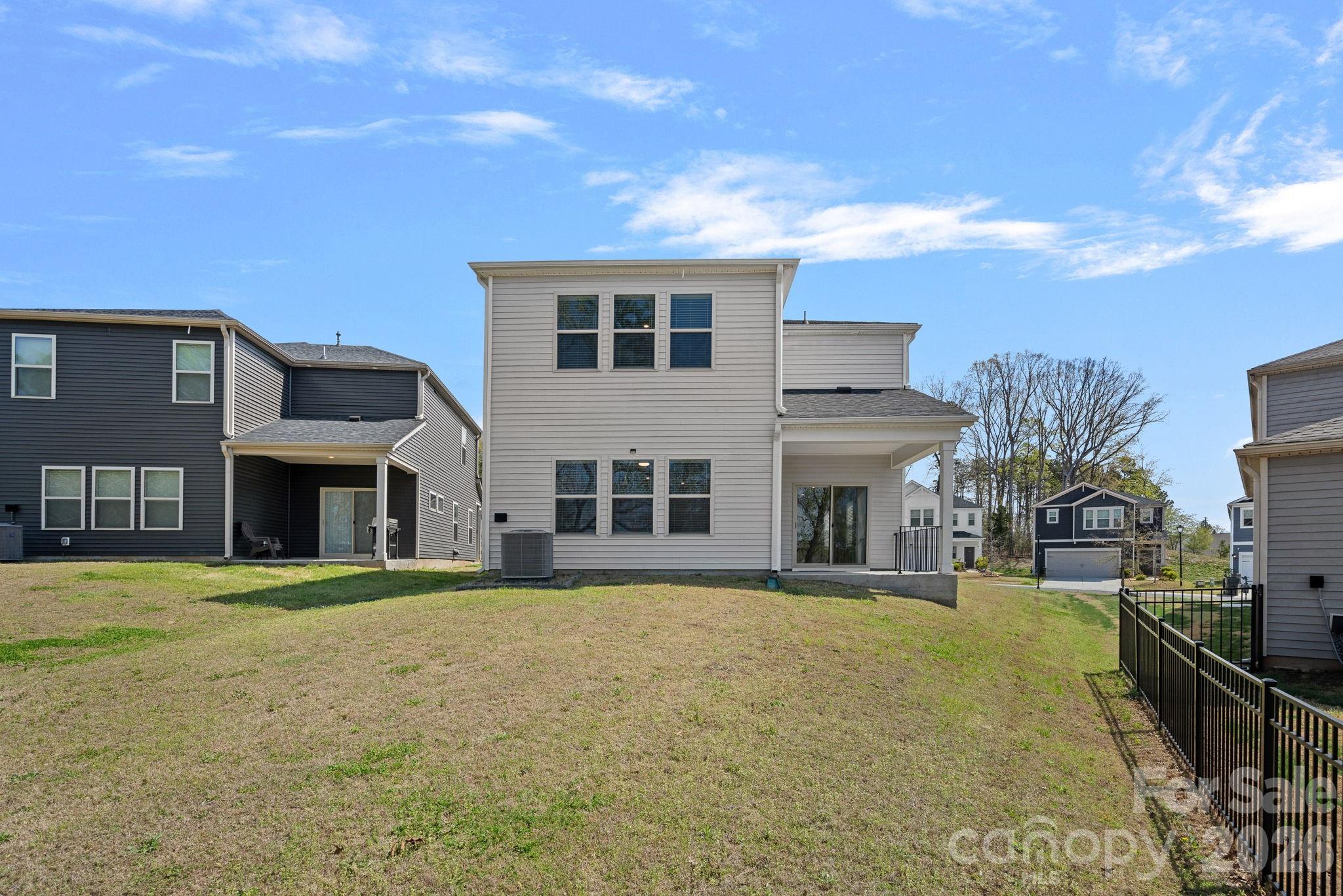 11935 Red Leaf Drive