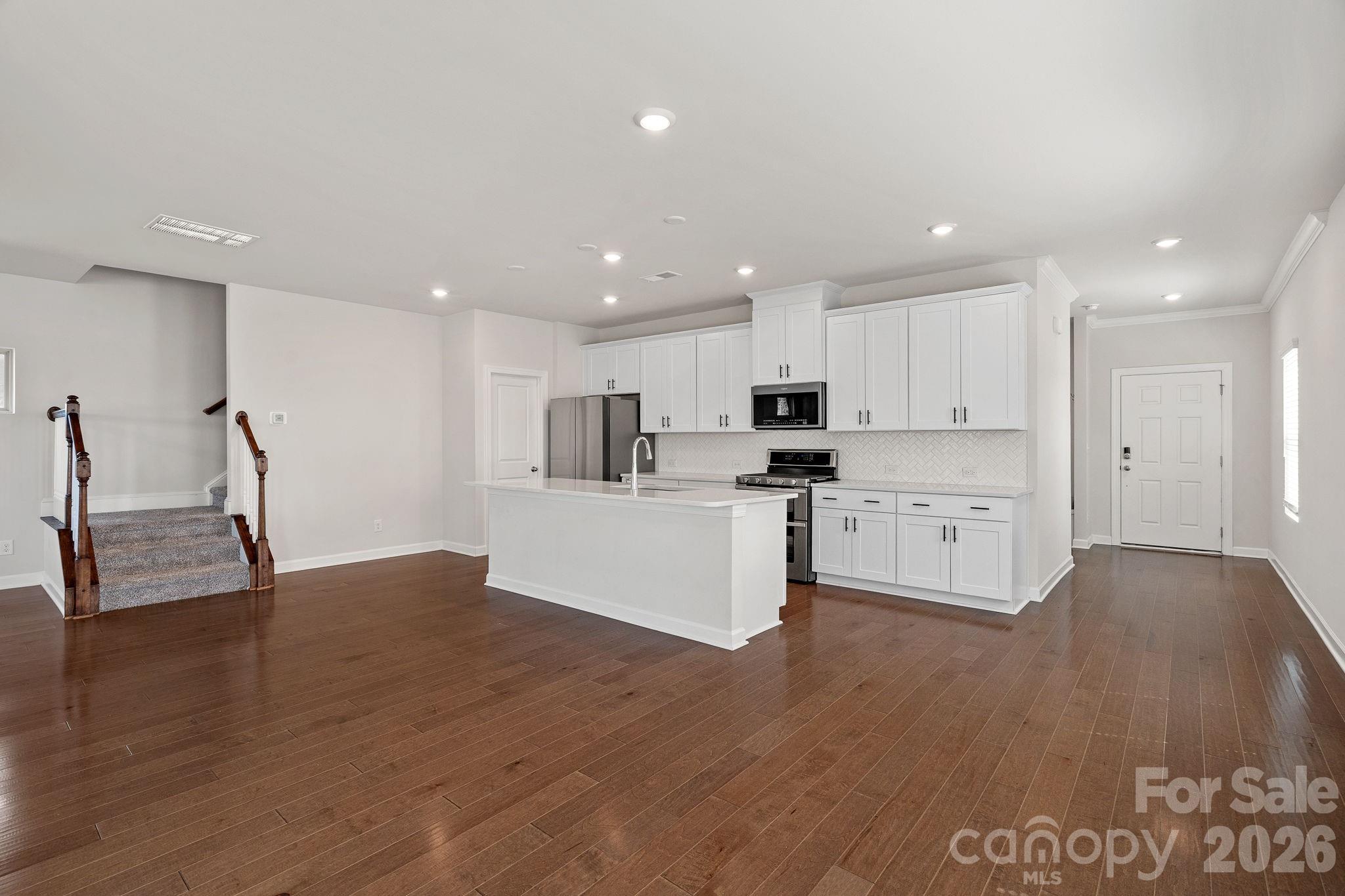 11935 Red Leaf Drive