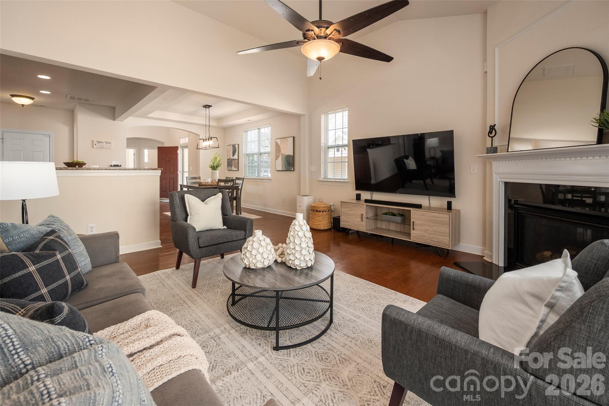 11021 Lucky Horseshoe Lane