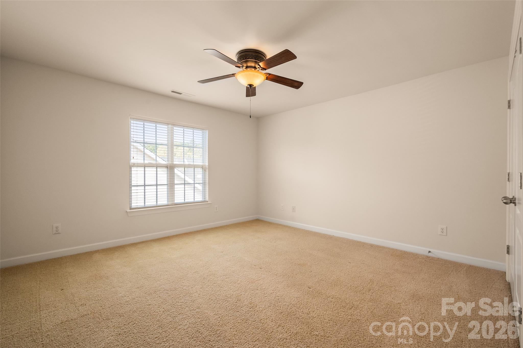 11021 Lucky Horseshoe Lane