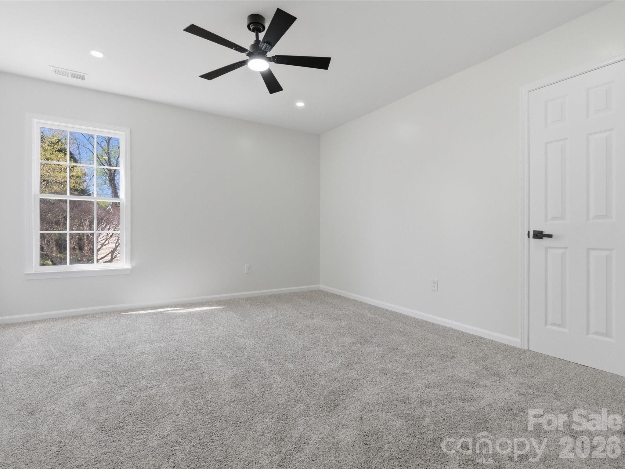 7702 Harrington Woods Road