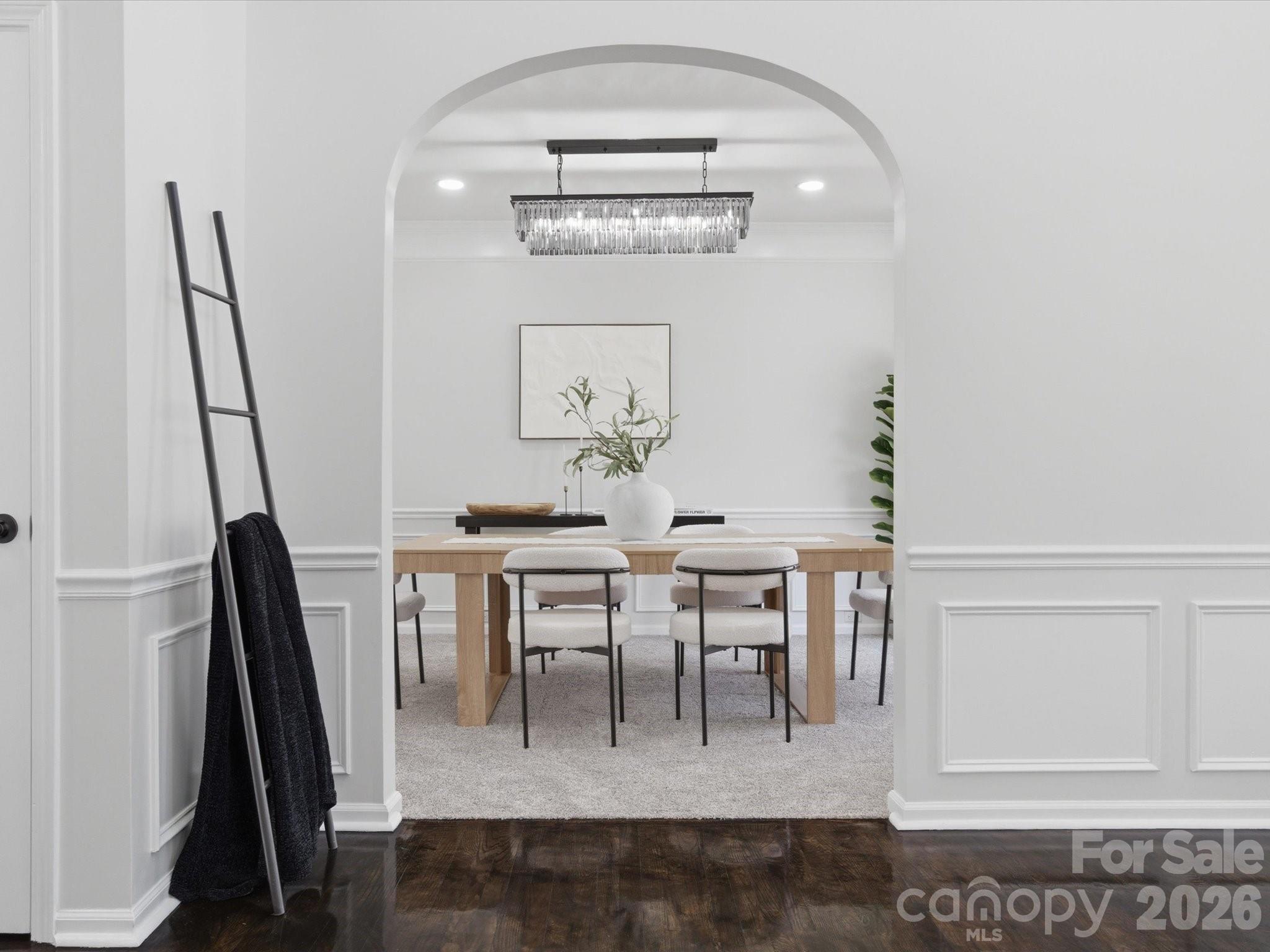 7702 Harrington Woods Road