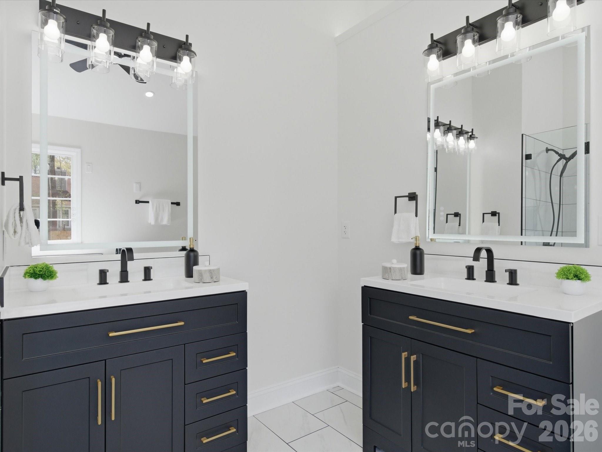 7702 Harrington Woods Road