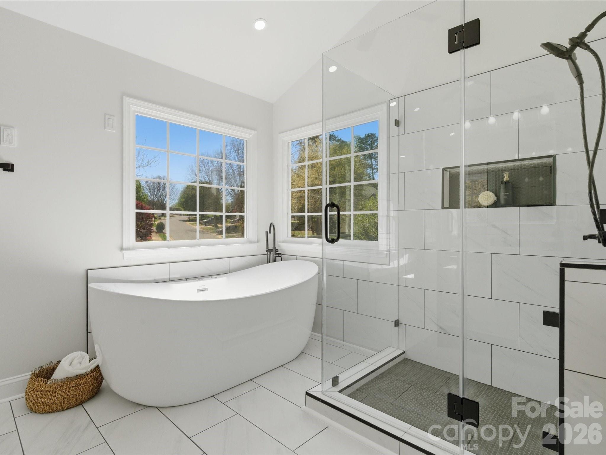 7702 Harrington Woods Road