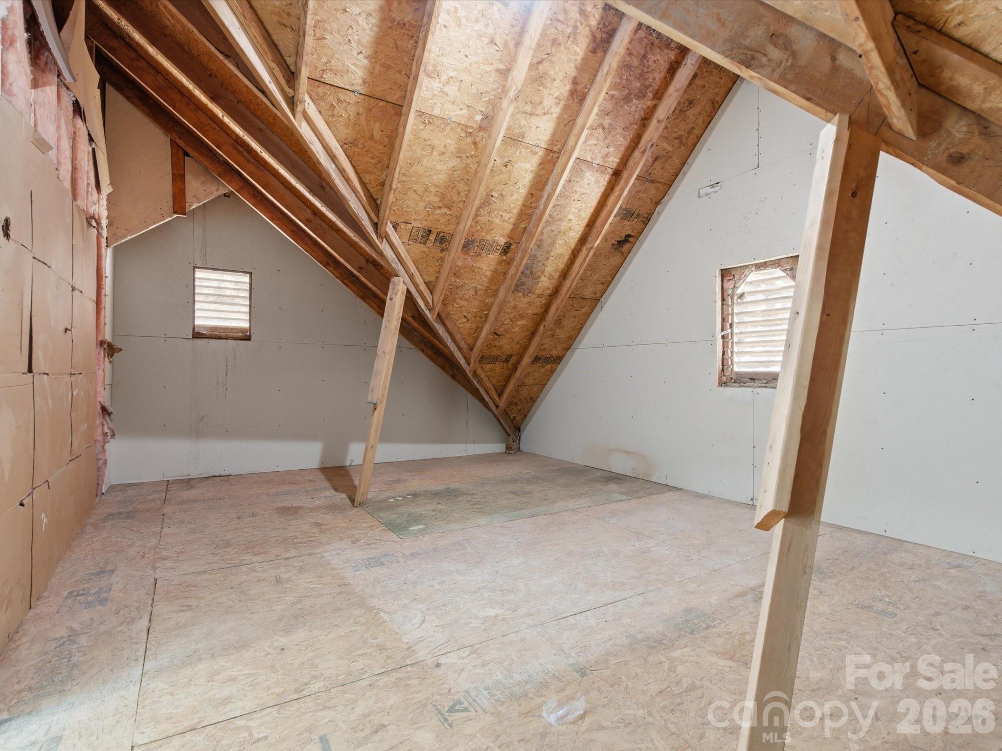 7702 Harrington Woods Road