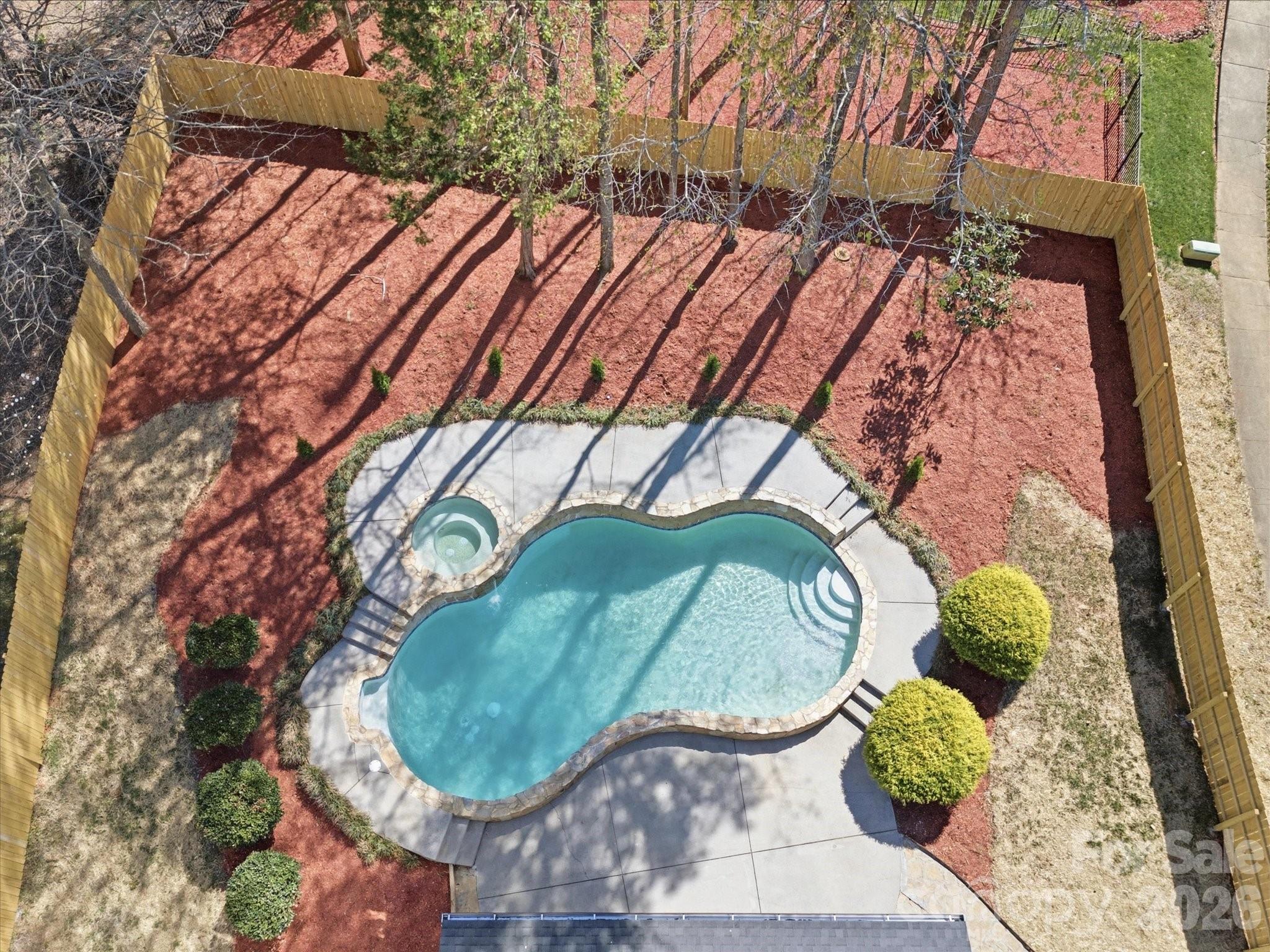 7702 Harrington Woods Road