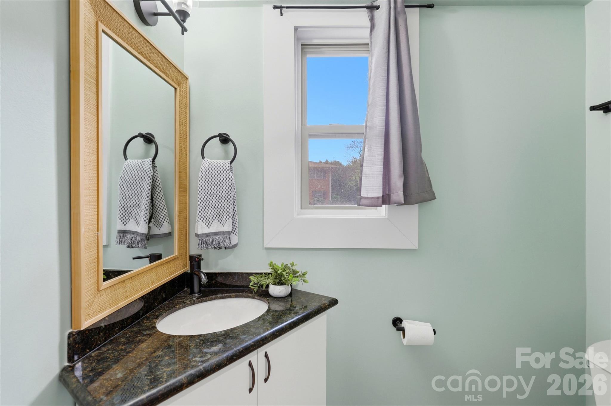 1642 Washington Avenue