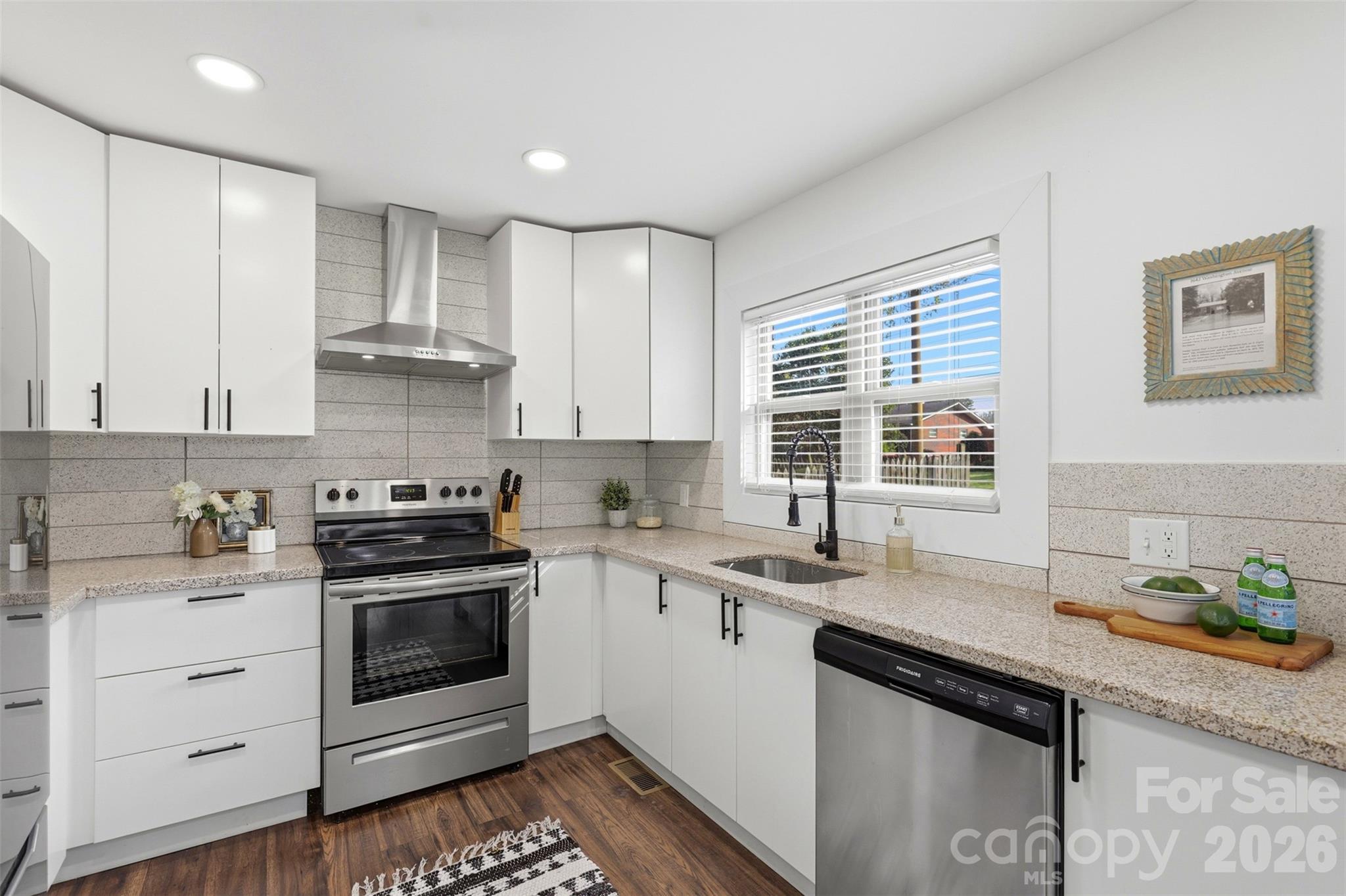 1642 Washington Avenue